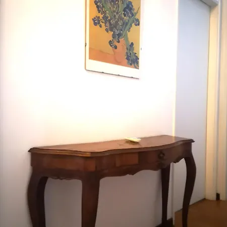Sonnino 아파트